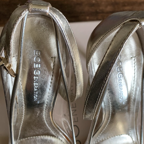 BCBGeneration Cynthia Gold - Picture 3 of 7